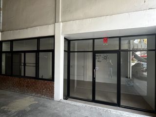 For rent 6 bedrooms retail Space in Bang Kho Laem, Bangkok