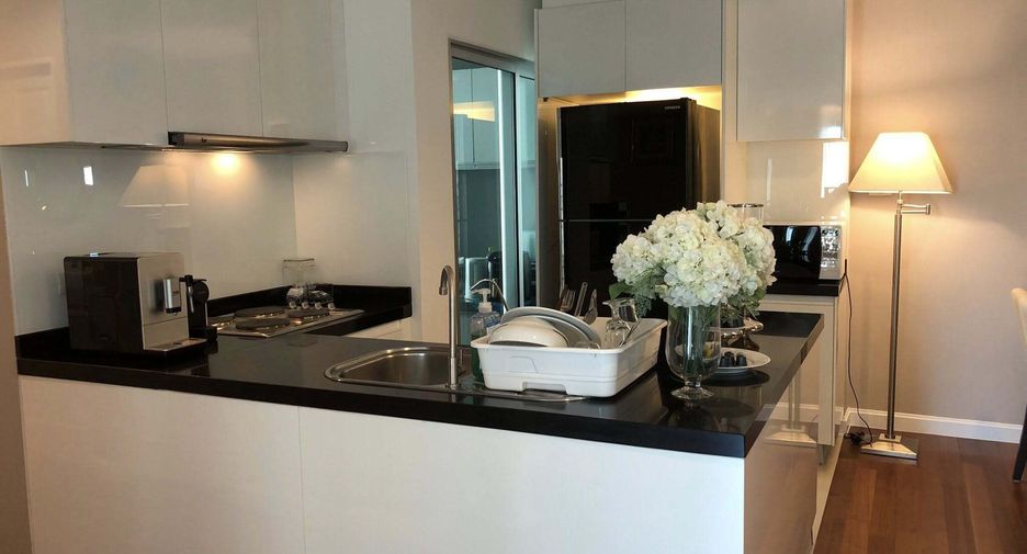 Wohnung zur Miete mit 2 Zimmer in Huai Khwang, Bangkok