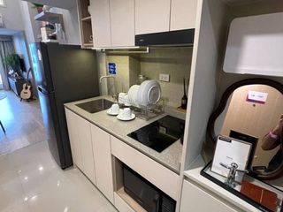 Condo en venta de 2 habitaciones en Bang Rak, Bangkok