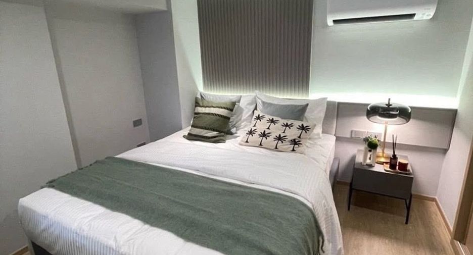 For sale 2 bedrooms condo in Bang Rak, Bangkok