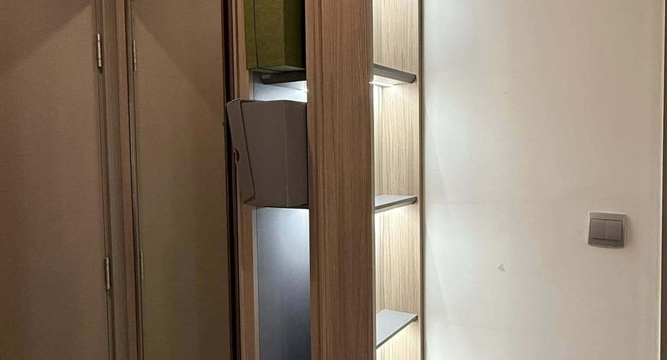 For rent 1 bed condo in Huai Khwang, Bangkok