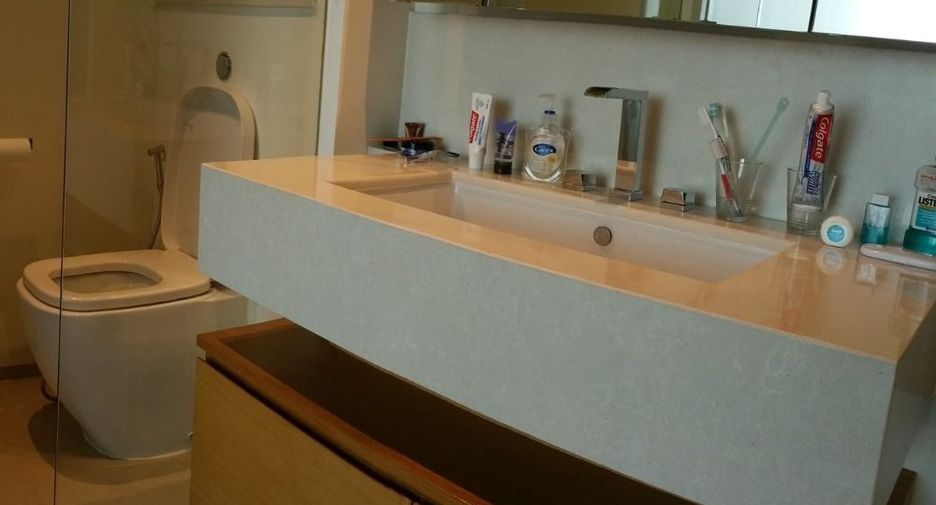 For sale 1 bed condo in Sathon, Bangkok