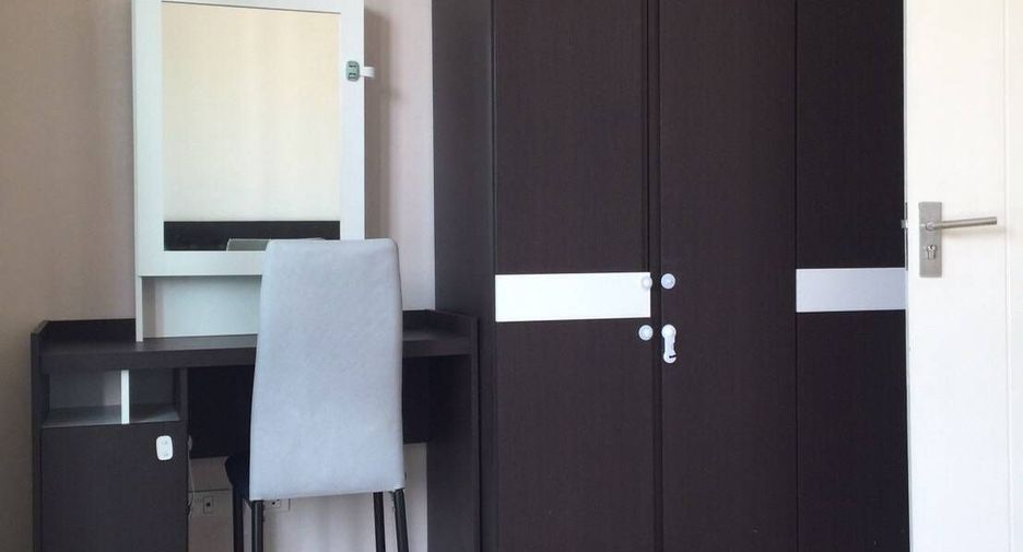 For rent 3 bedrooms townhouse in Bang Kapi, Bangkok