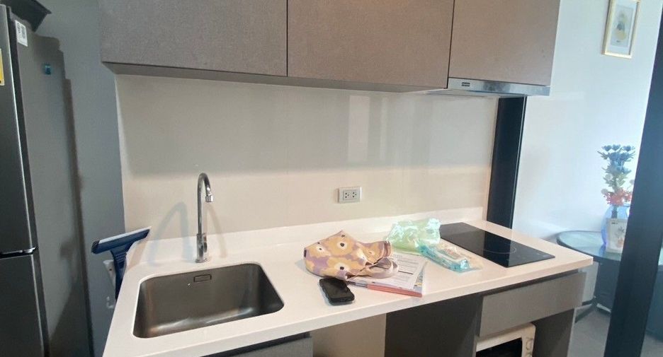 For rent 1 Beds condo in Huai Khwang, Bangkok