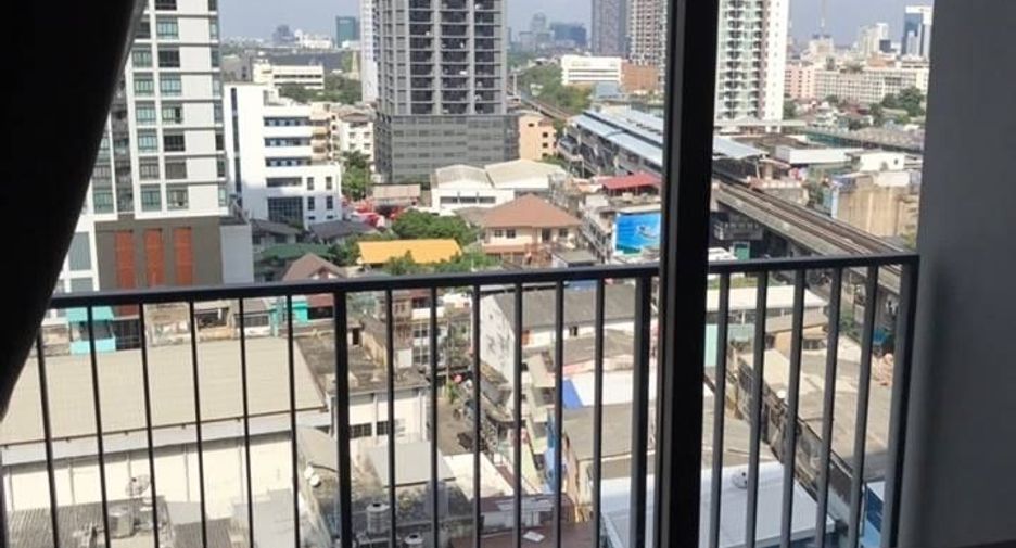 For sale 1 bed condo in Phaya Thai, Bangkok
