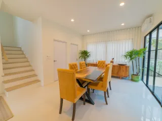 出租 3 卧室 独立屋 在 Phuket Town, 普吉