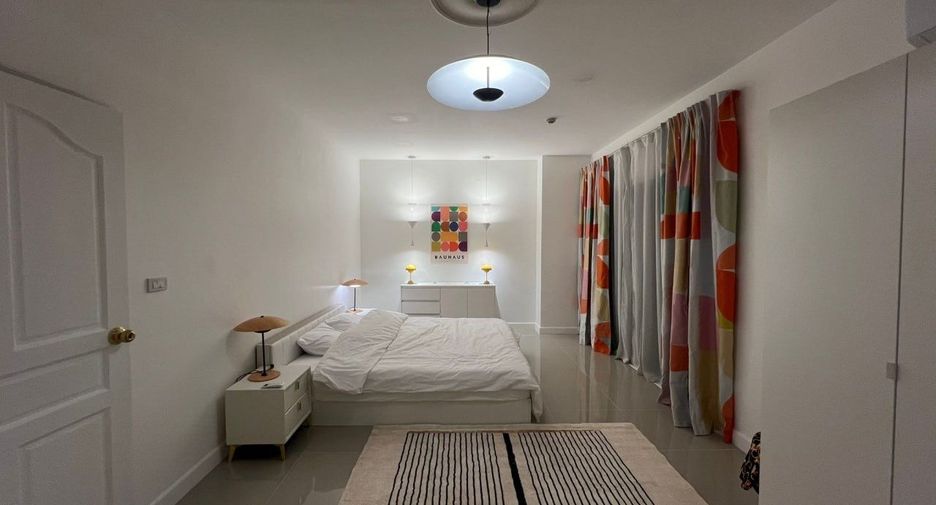For sale 3 bedrooms condo in Mueang Phuket, Phuket