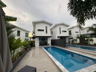 ให้เช่า 3 ห้องนอน วิลล่า ใน เมืองภูเก็ต, ภูเก็ต