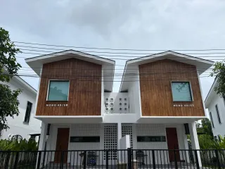 Villa en alquiler de 3 habitaciones en Mueang Phuket, Phuket
