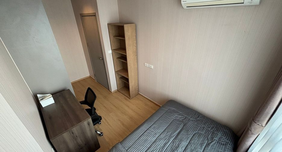 For rent 2 bedrooms condo in Phra Khanong, Bangkok