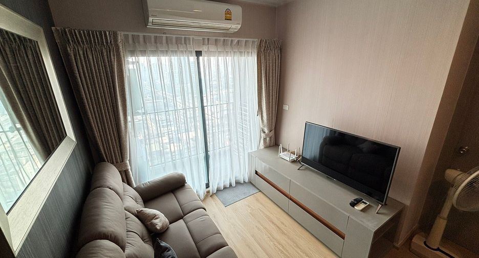 For rent 2 bedrooms condo in Phra Khanong, Bangkok