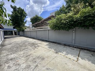 ให้เช่า 2 ห้องนอน บ้านเดี่ยว ใน วัฒนา, กรุงเทพฯ