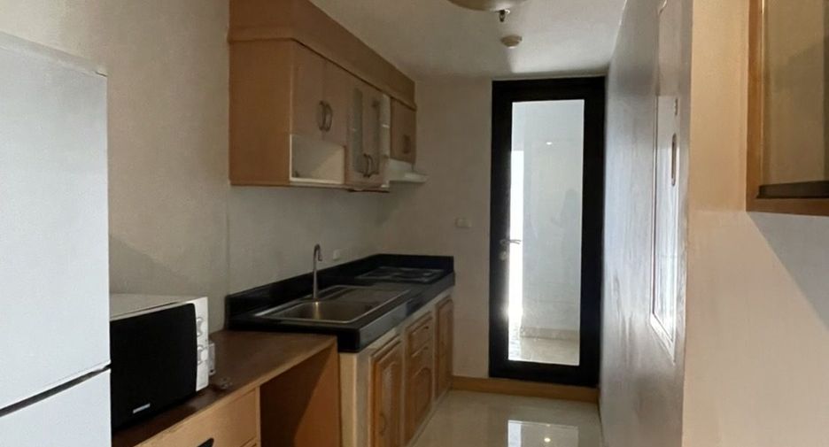 À louer 2 chambres condo à Watthana, Bangkok