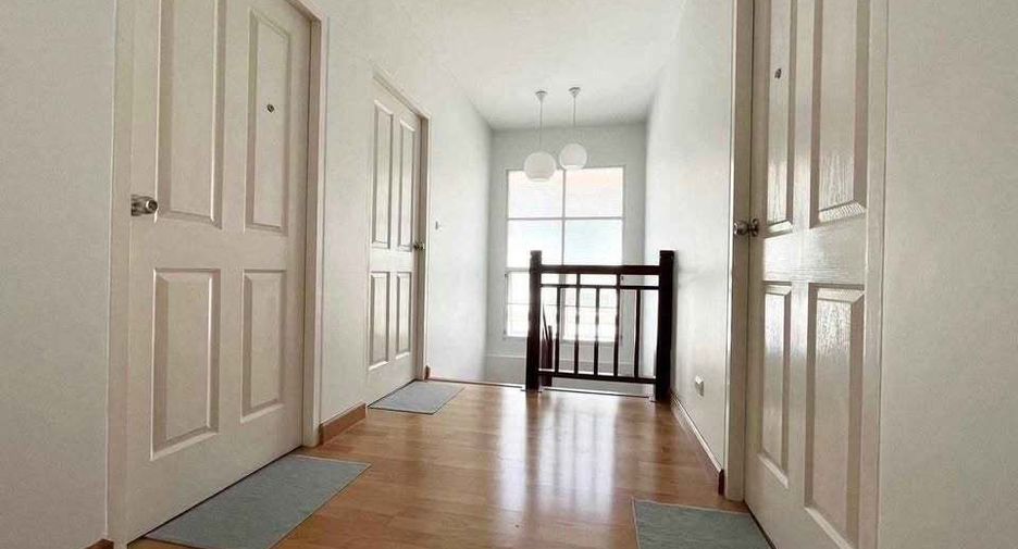 For rent 3 bedrooms house in Prawet, Bangkok