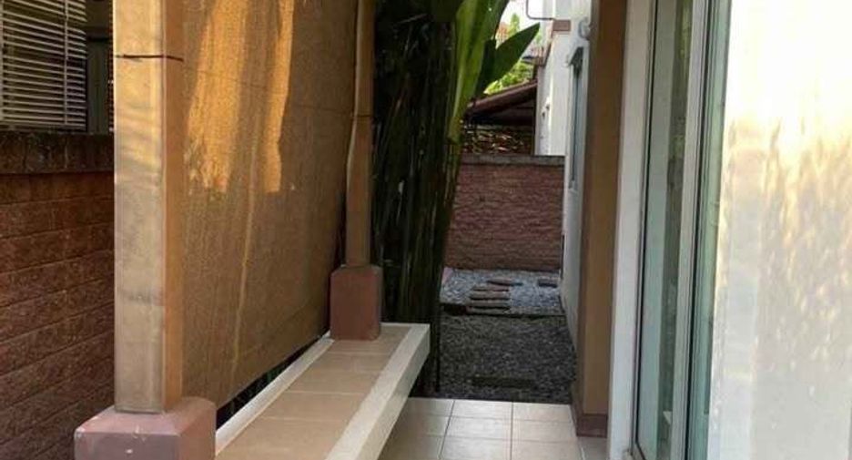 For rent 3 bedrooms house in Prawet, Bangkok