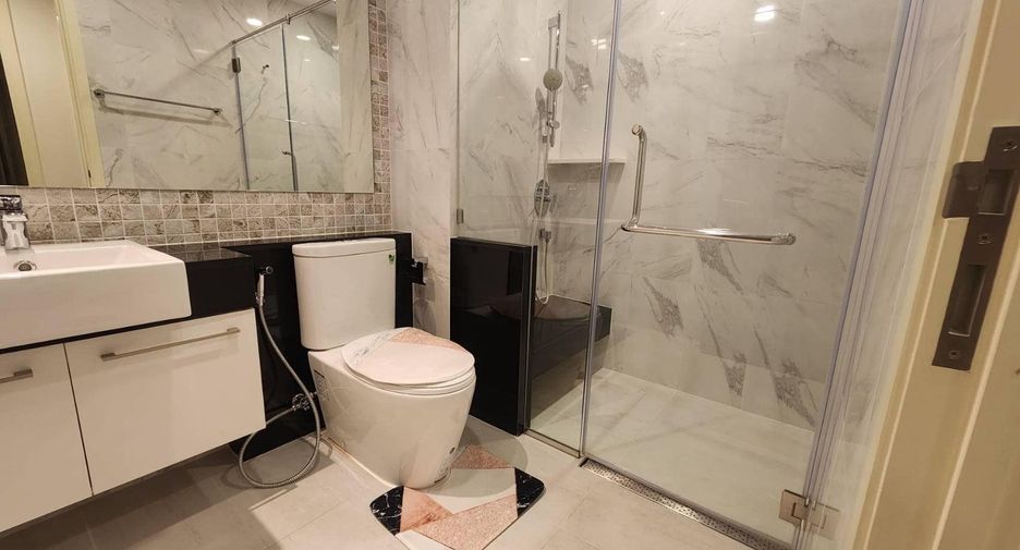 For rent 1 bed condo in Khlong San, Bangkok