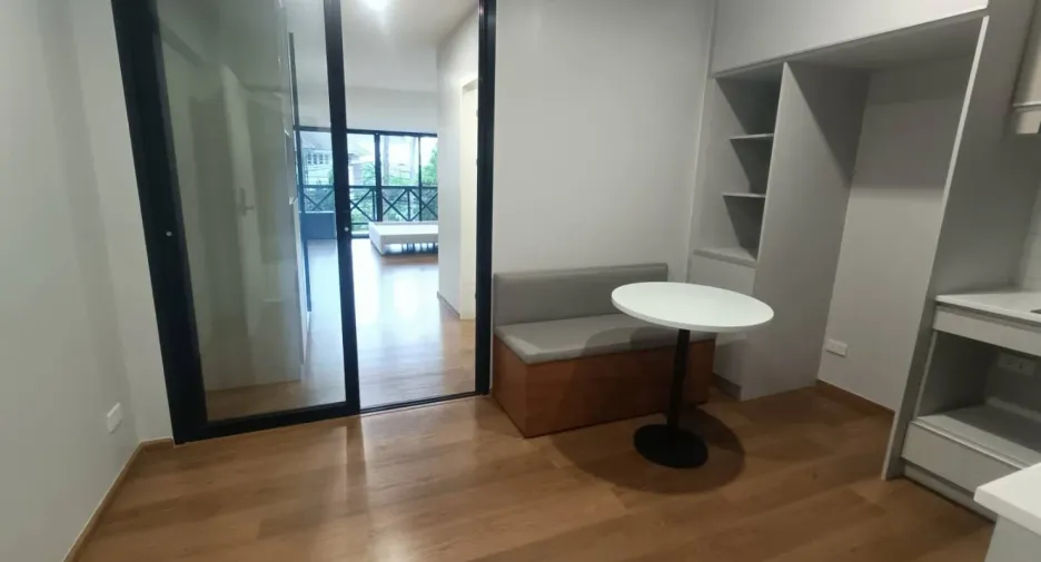 For sale 1 bed condo in Bang Kapi, Bangkok