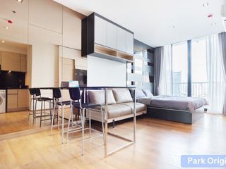 Wohnung zur Miete mit Studio in Khlong Toei, Bangkok