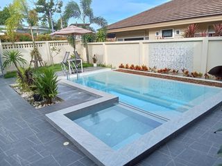 For rent 3 bedrooms villa in Thalang, Phuket