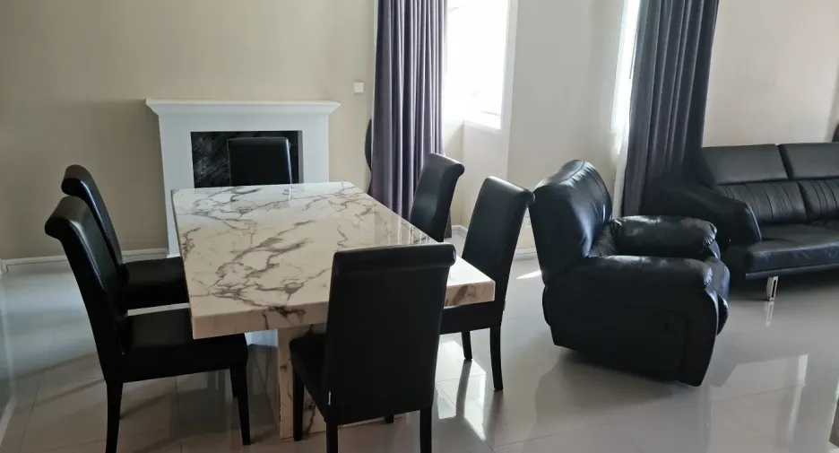 For sale 3 bedrooms condo in Watthana, Bangkok