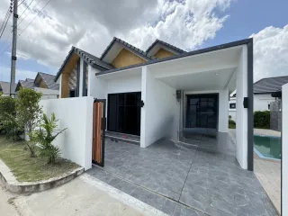 For rent 3 bedrooms villa in Mueang Phuket, Phuket