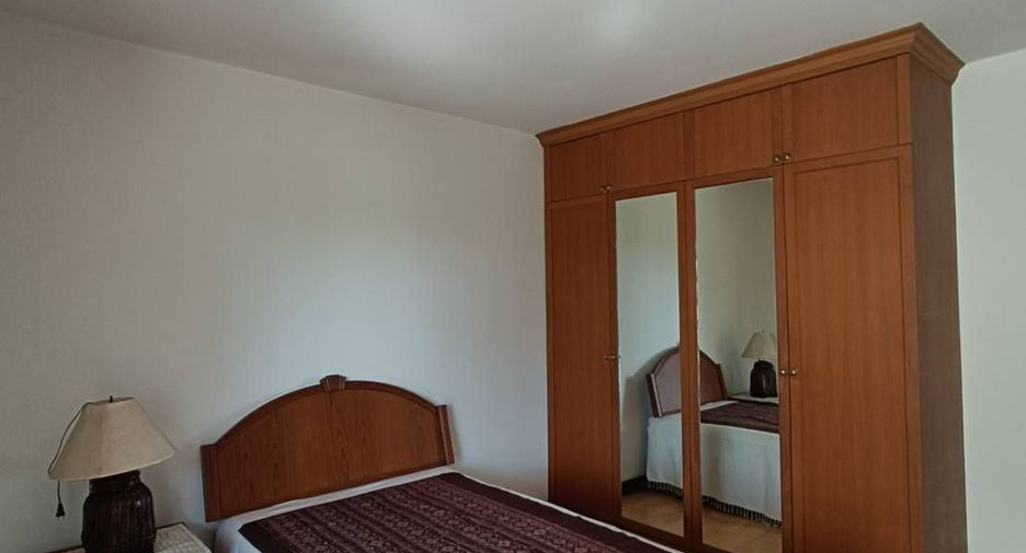 For sale and for rent 4 bedrooms condo in Yan Nawa, Bangkok