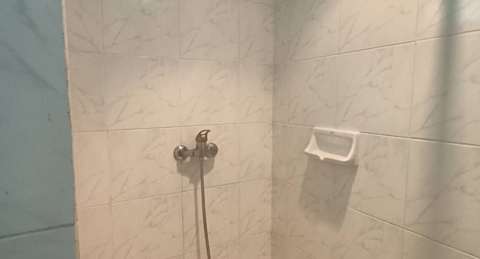 For sale and for rent 4 bedrooms condo in Yan Nawa, Bangkok