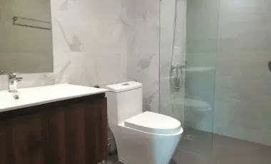 Wohnung zur Miete mit 2 Zimmer in Watthana, Bangkok