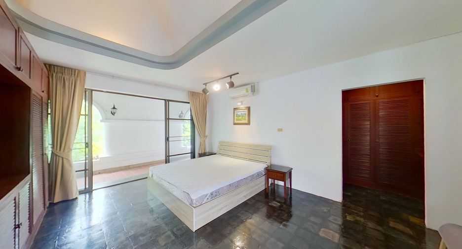 Villa en venta y en alquiler de 5 habitaciones en Mueang Phuket, Phuket