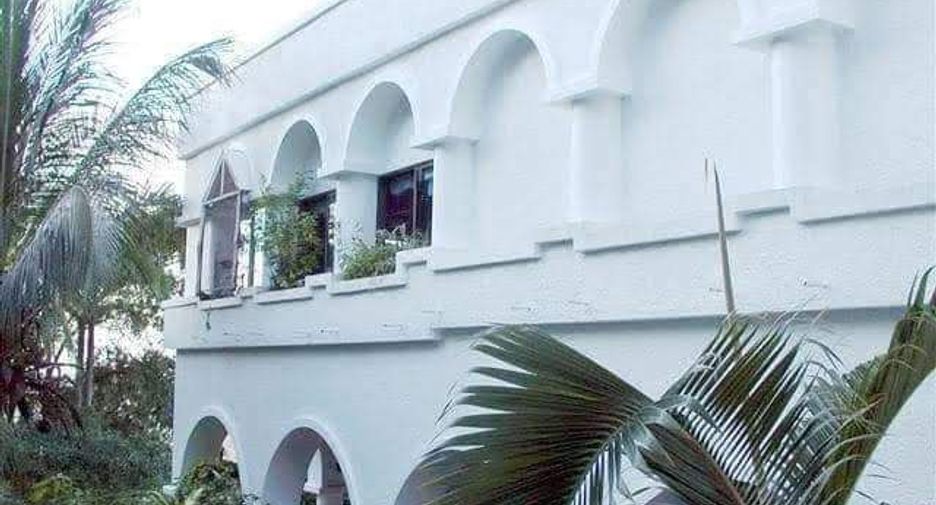 Villa en venta y en alquiler de 5 habitaciones en Mueang Phuket, Phuket