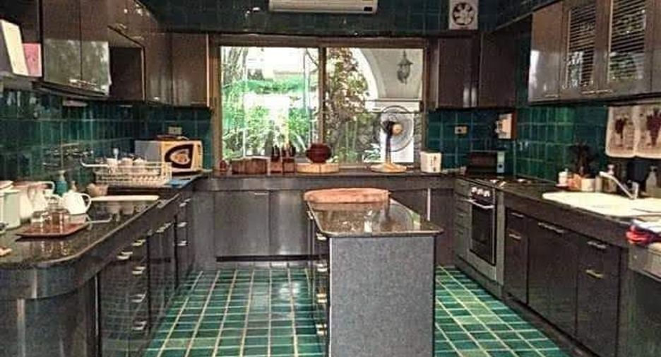 Villa en venta y en alquiler de 5 habitaciones en Mueang Phuket, Phuket