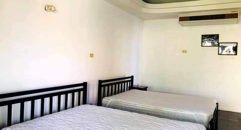 Villa en venta y en alquiler de 5 habitaciones en Mueang Phuket, Phuket
