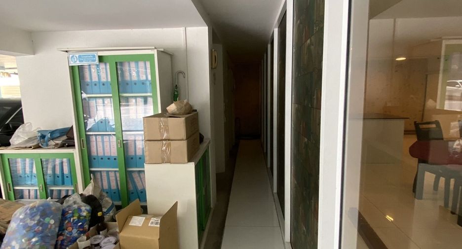 For rent 12 bedrooms condo in Bang Phli, Samut Prakan