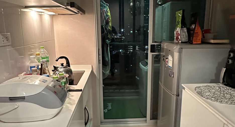 À vendre 1 chambre condo à Phasi Charoen, Bangkok