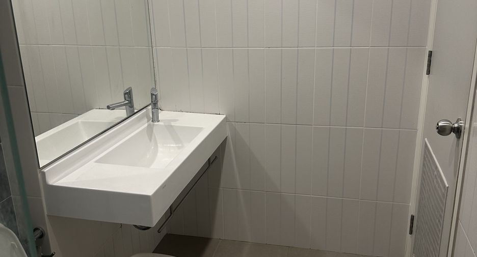 À vendre 1 chambre condo à Phasi Charoen, Bangkok