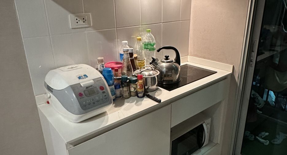 À vendre 1 chambre condo à Phasi Charoen, Bangkok