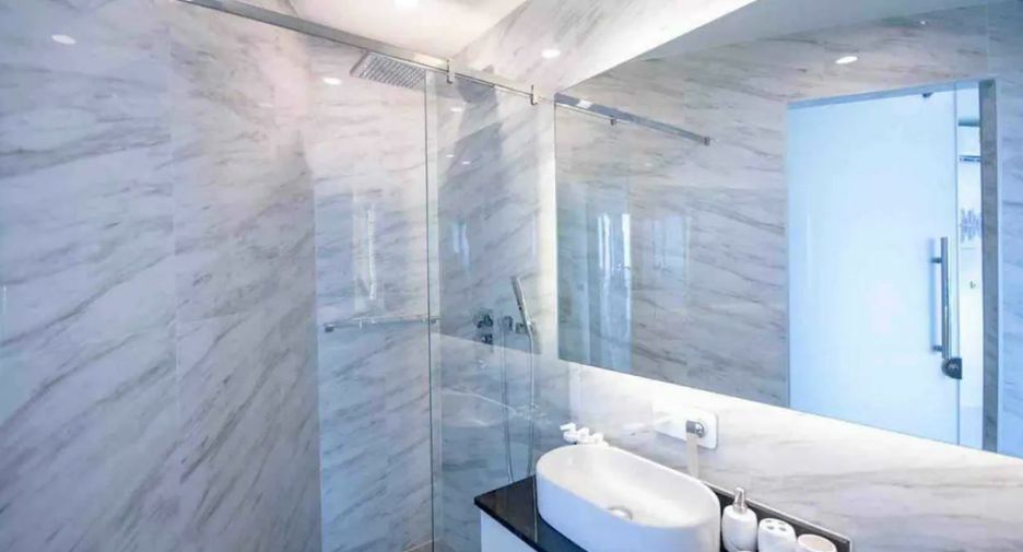For rent 2 bedrooms condo in Kathu, Phuket