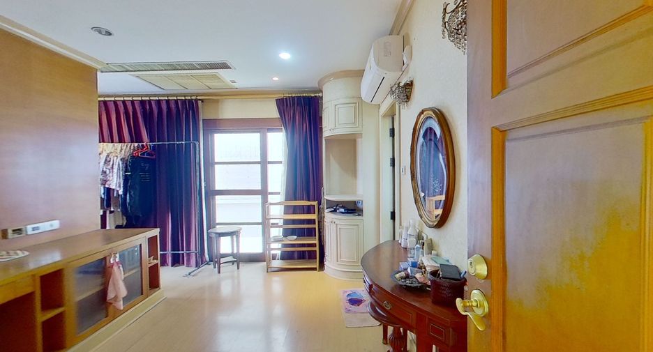 Casa en venta de 5 habitaciones en Prawet, Bangkok