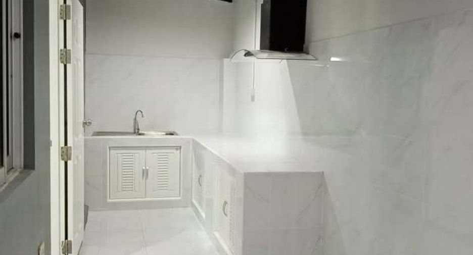 For sale 3 ベッドルーム townhouse in Bang Phli, Samut Prakan
