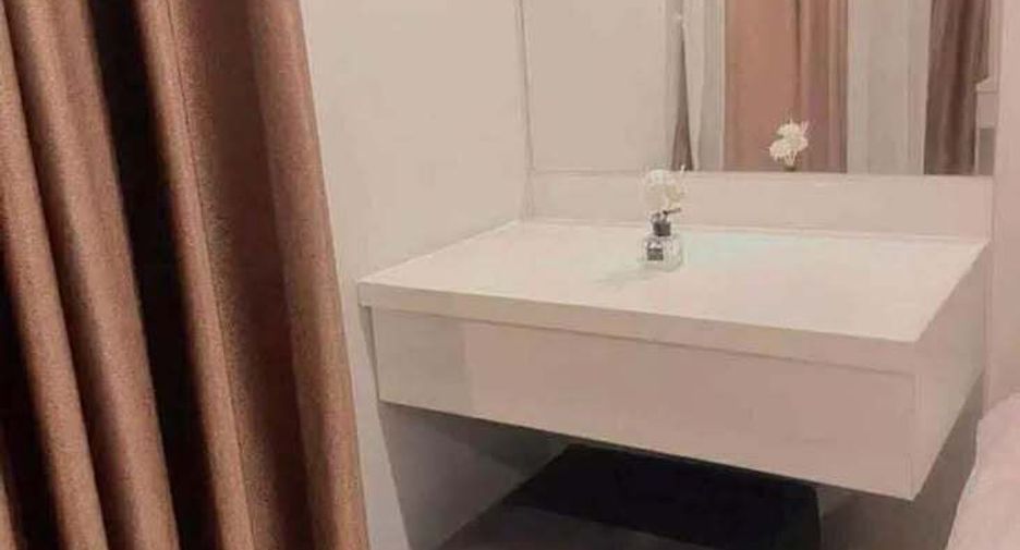 For sale studio condo in Mueang Phuket, Phuket