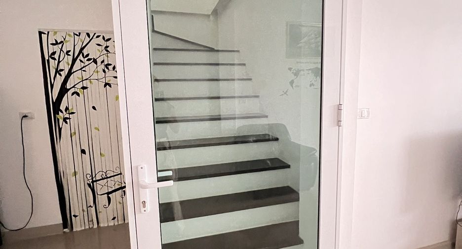 For rent 3 bedrooms house in Mueang Phuket, Phuket