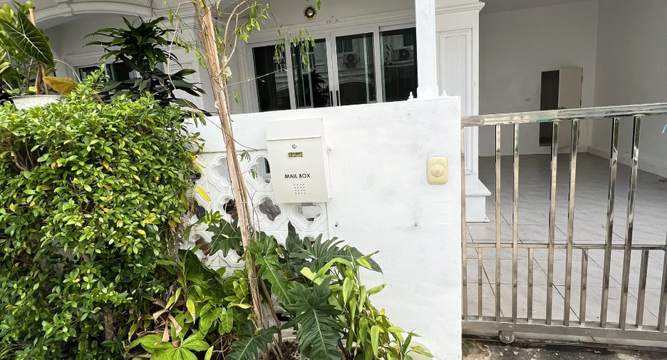For rent 3 bedrooms house in Mueang Phuket, Phuket