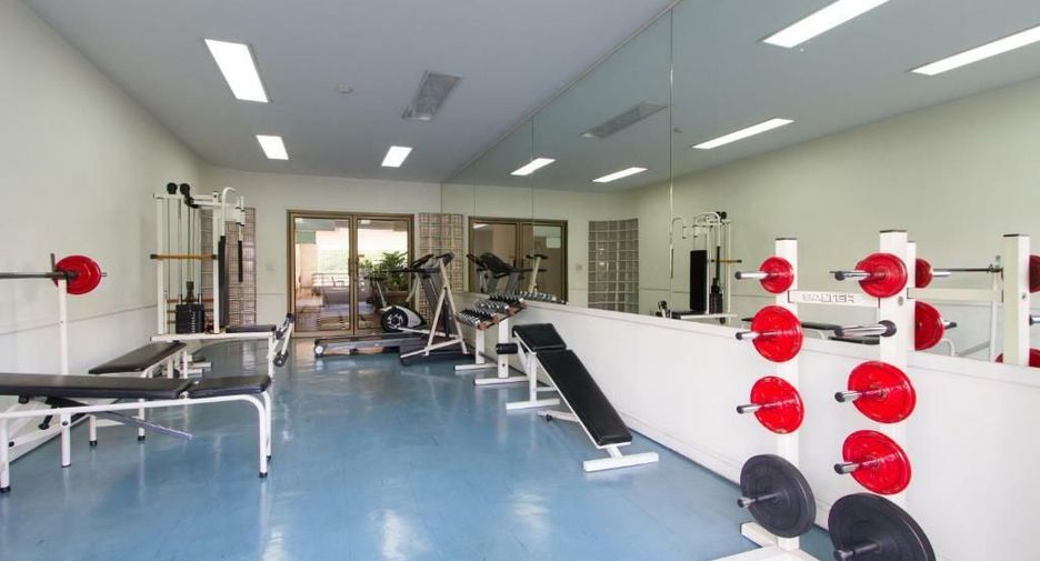 ให้เช่า 4 ห้องนอน คอนโด ใน วัฒนา, กรุงเทพฯ