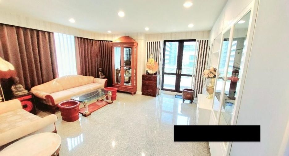 For rent 1 bed condo in Khlong Toei, Bangkok