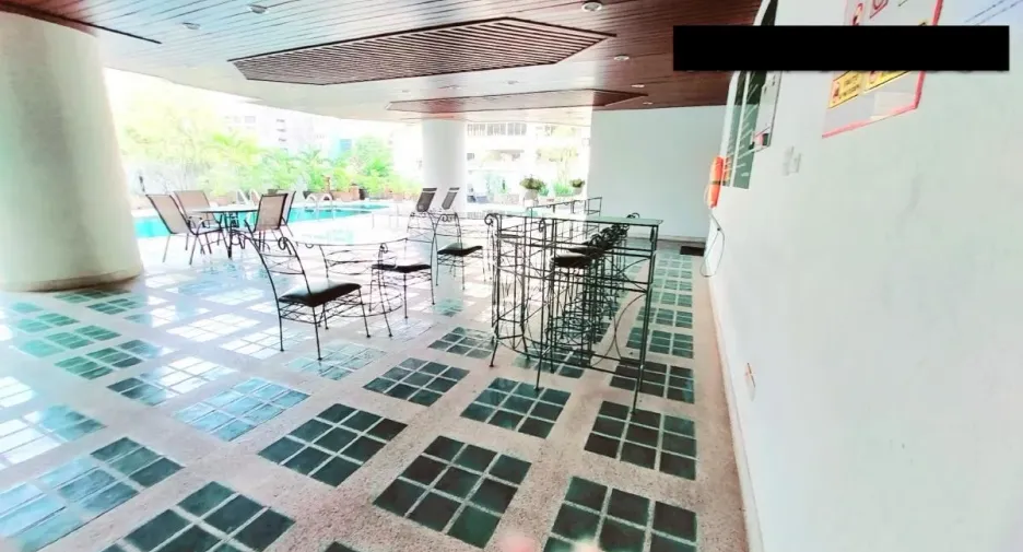 For rent 1 bed condo in Khlong Toei, Bangkok