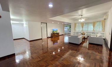For rent 3 bedrooms apartment in Khlong Toei, Bangkok