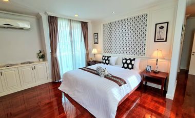Condo en alquiler de 4 habitaciones en Watthana, Bangkok