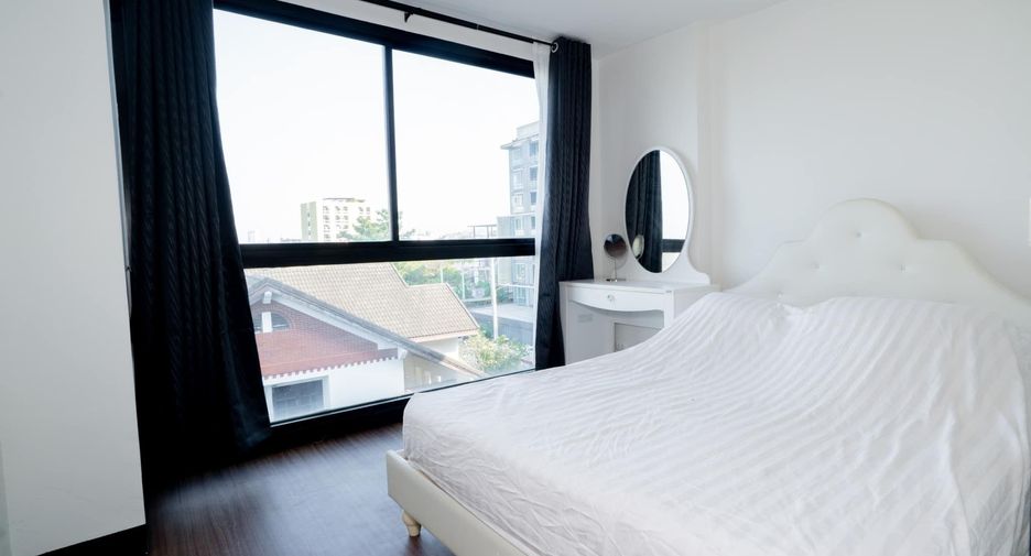 For sale and for rent 2 bedrooms condo in Huai Khwang, Bangkok