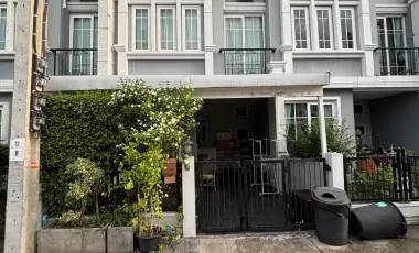 Продажа 3 спальни таунхаус в Phra Pradaeng, Самутпракан