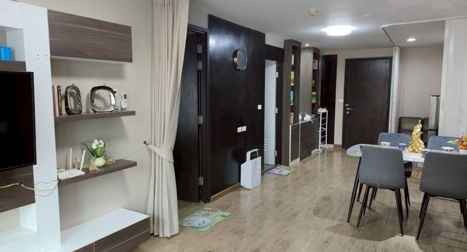 À louer 1 chambre condo à Huai Khwang, Bangkok
